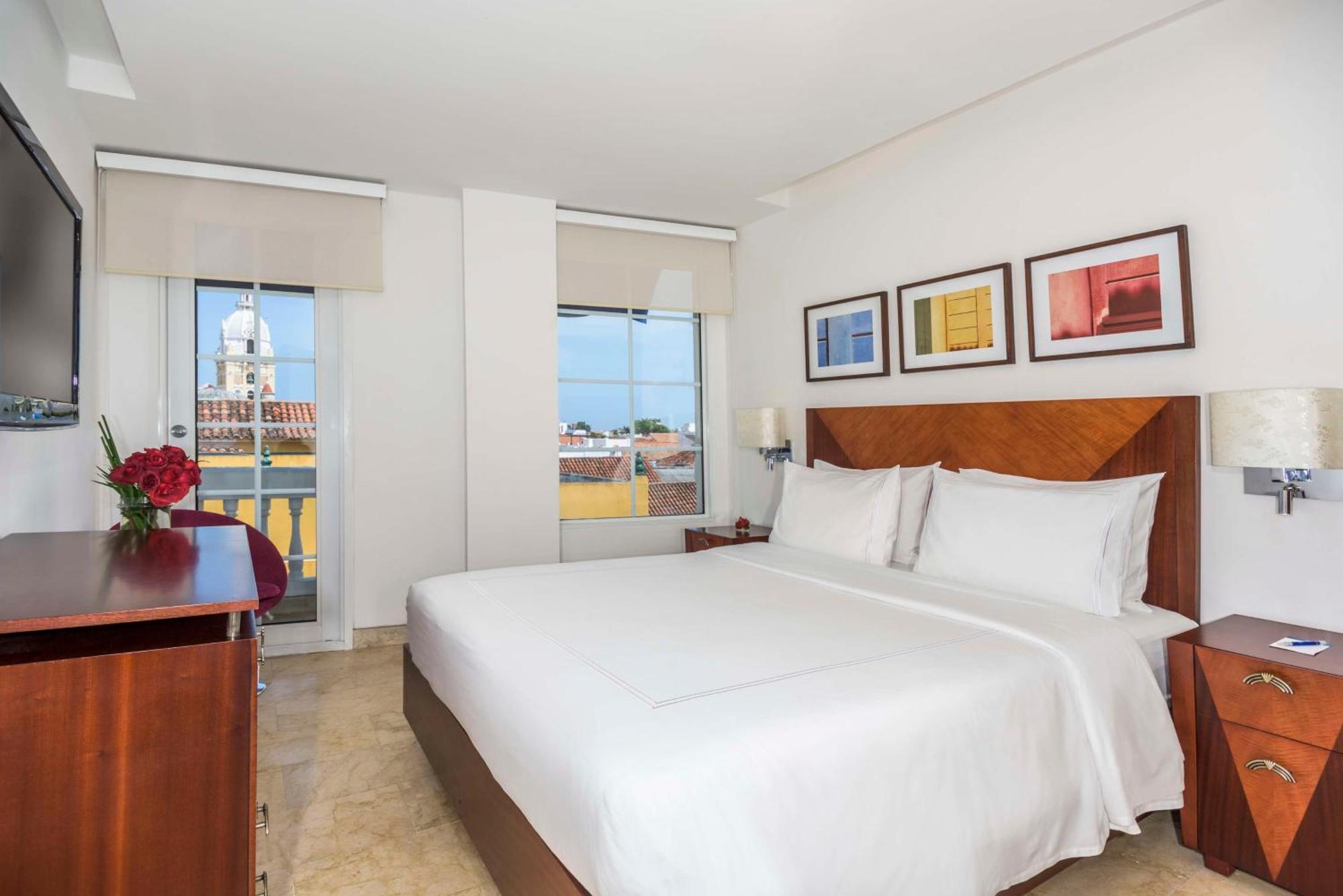 Hotel Nh Royal Urban Cartagena Esterno foto