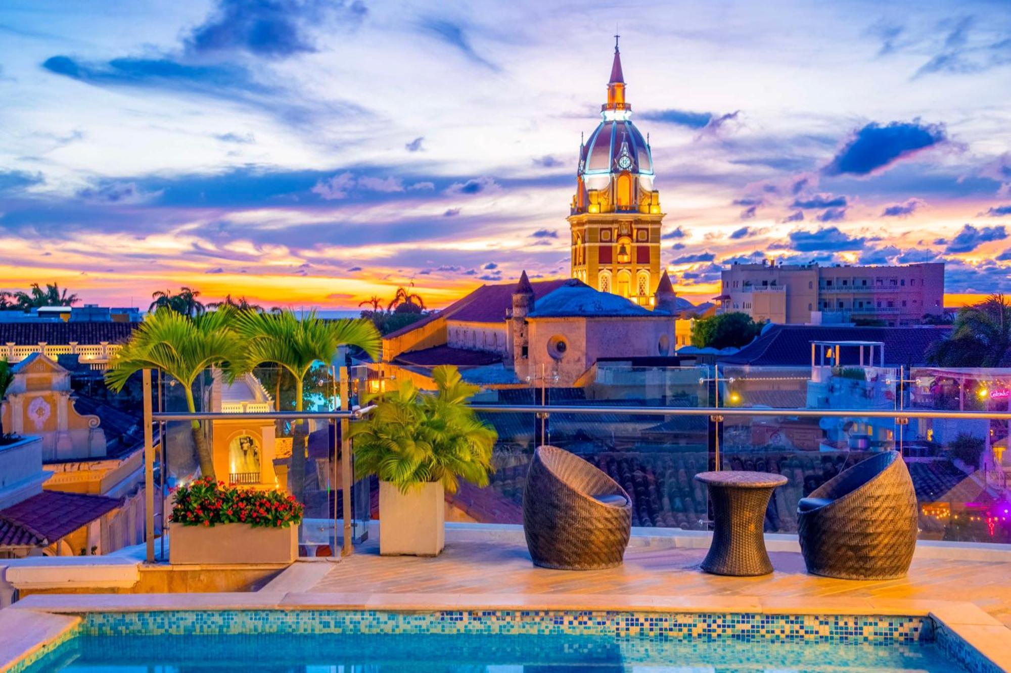 Hotel Nh Royal Urban Cartagena Esterno foto