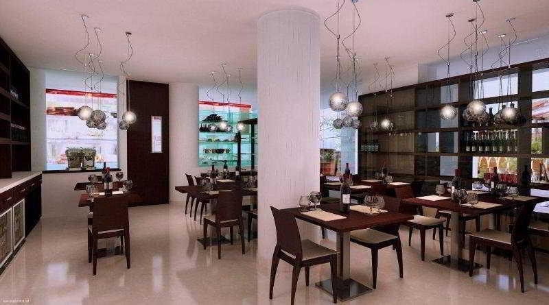 Hotel Nh Royal Urban Cartagena Esterno foto